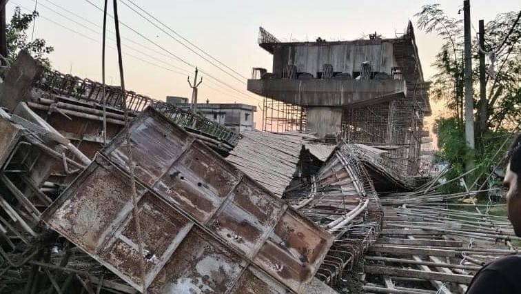 Bihar News: Under-construction railway overbridge collapses in Bihar, injuring six workers; Nalanda News