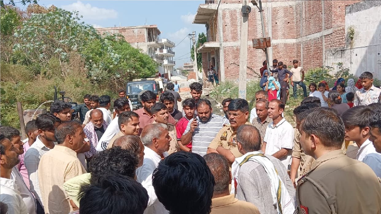 Bullet fired during a panchayat over a plot dispute injuring two people