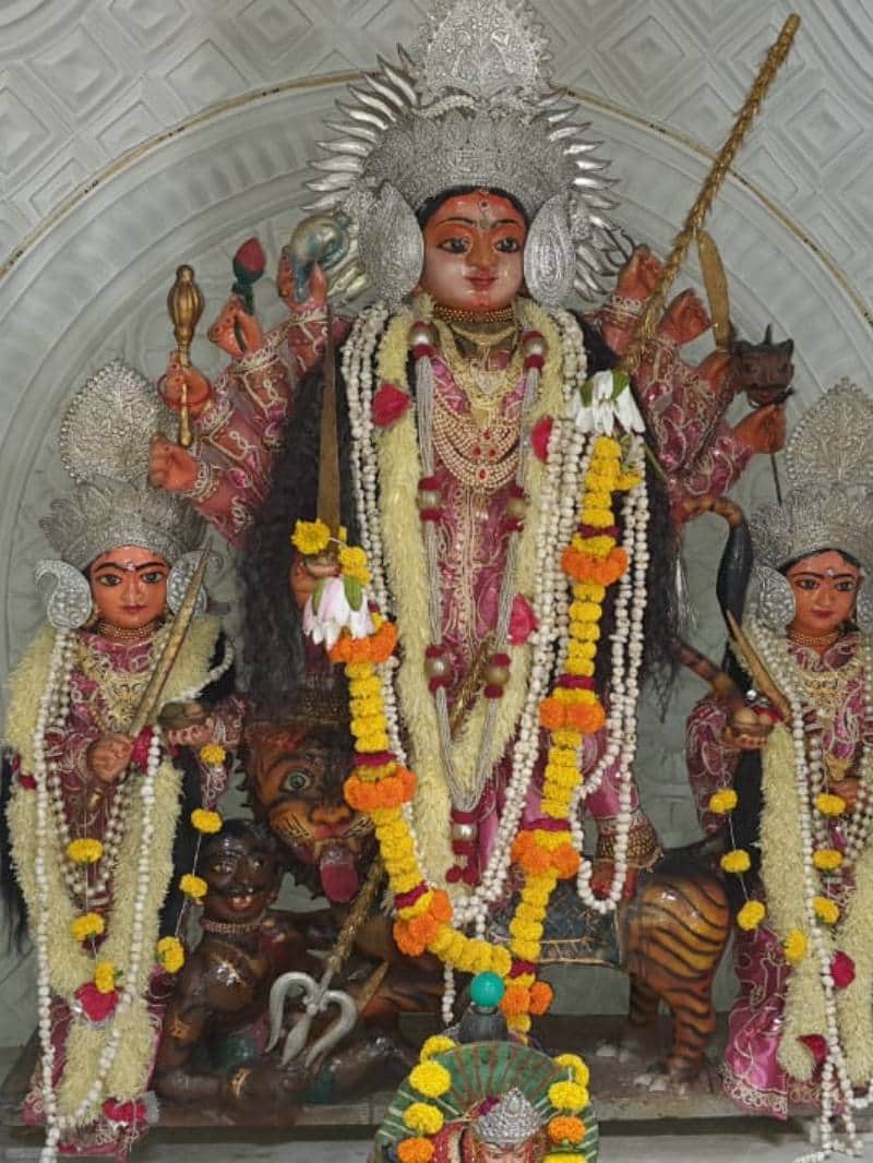 दमोह:  साल में दो बार खुलते हैं मां जगत जननी मंदिर के कपाट