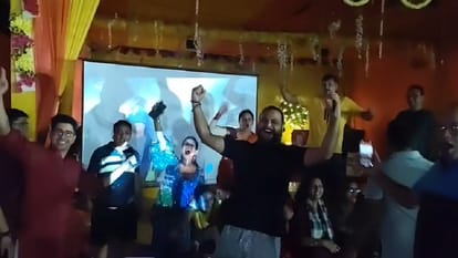 जीत की खुशी..