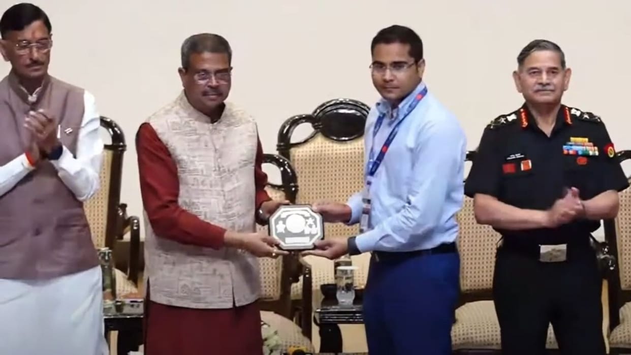 Defence research at IIT BHU receives support from all three armed forces in varanasi