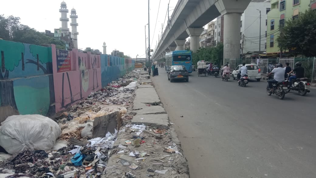 5200 MCD employees on indefinite strike in delhi