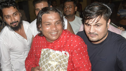 UP: Irfan Solanki's brother Rizwan released from Kanpur jail