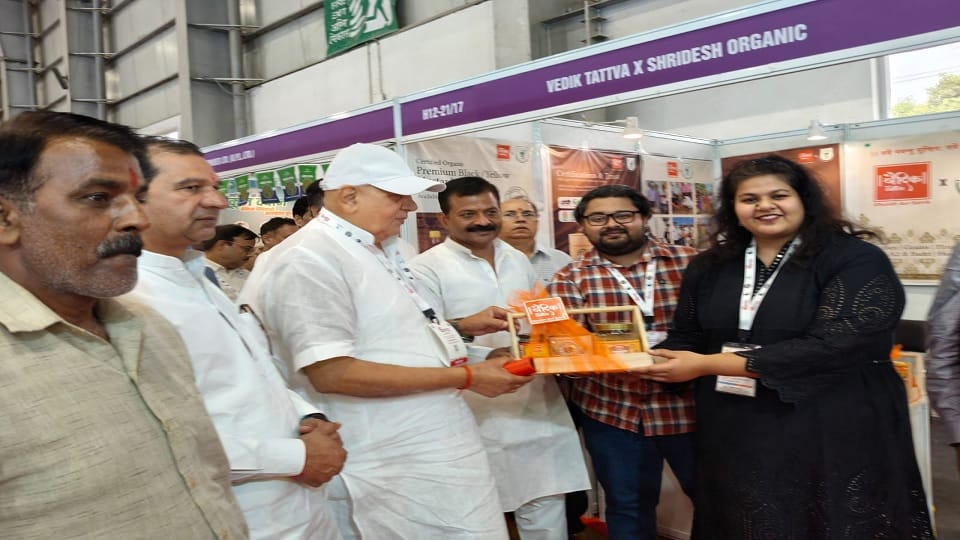 Greater Noida Vedic Tattva produces organic products praised by Agriculture Minister Surya Pratap Shahi in Gre