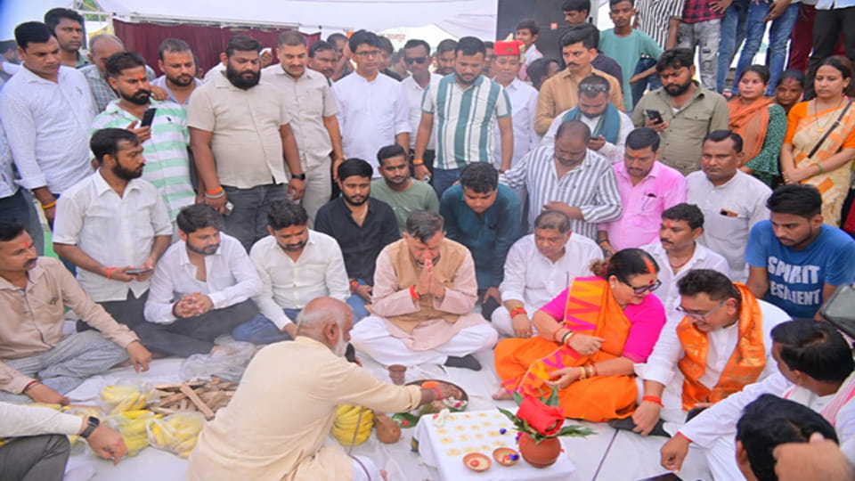 Kanpur: Work on Siddhnath Ghat began three months ago, and groundbreaking ceremony has now taken place