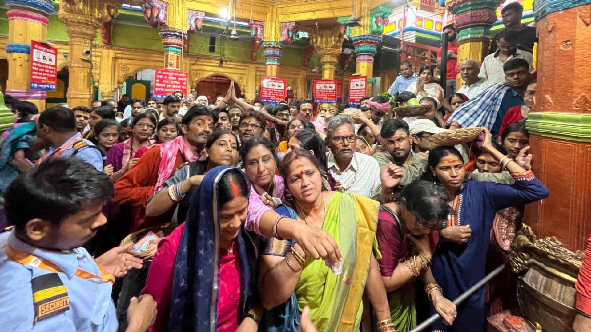 Durga Ashtami 2025 Devotees darshan pujan at Annapurna Mata Temple in Varanasi