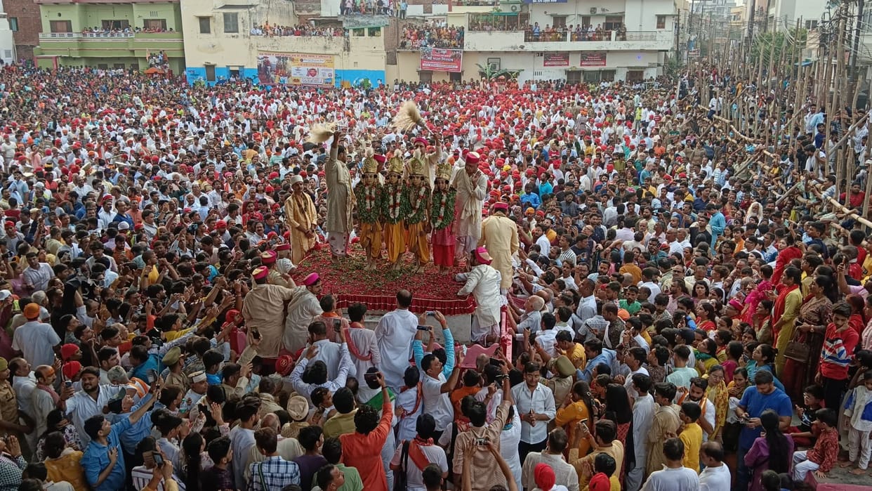 Bharat Milap in Kashi will be monitored by drones rooftop police will be deployed