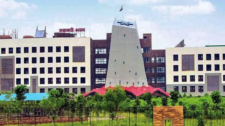 CG Transfer News: छत्तीसगढ़ के एसएएस ऑफिसर्स के तबादले, अतिरिक्त प्रभार के साथ मिली नई जिम्मेदारी, देखें सूची