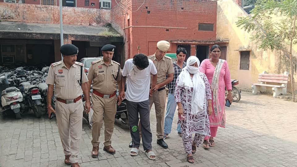 Child beat up school Principal would sometimes beat children herself and sometimes others beat driver Reveal