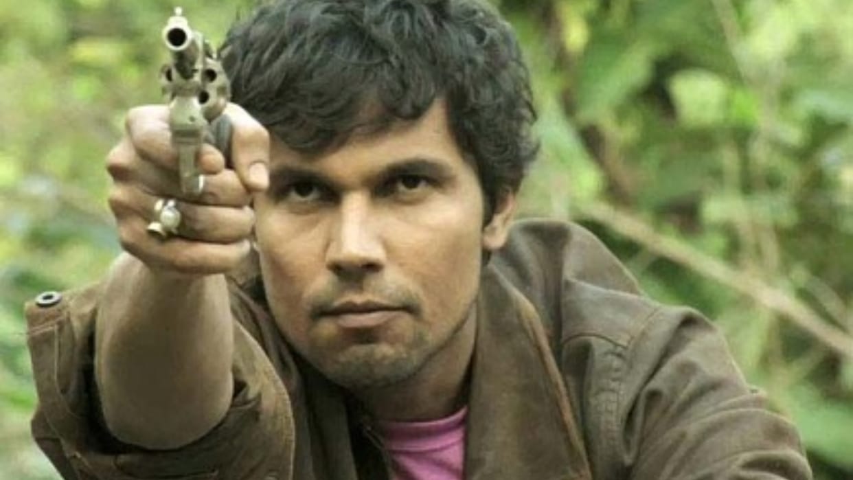Randeep Hooda celebrates 14 Years of Tigmanshu Dhulia film Saheb Biwi Aur Gangster