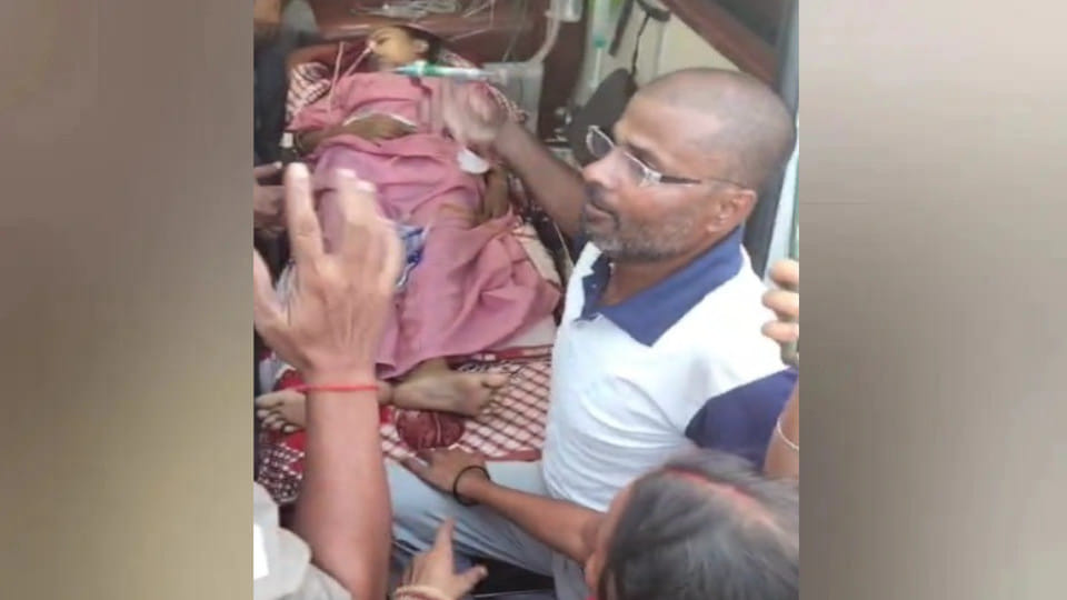 In Gorakhpur, Patient referred after being declared alive, found dead on the way