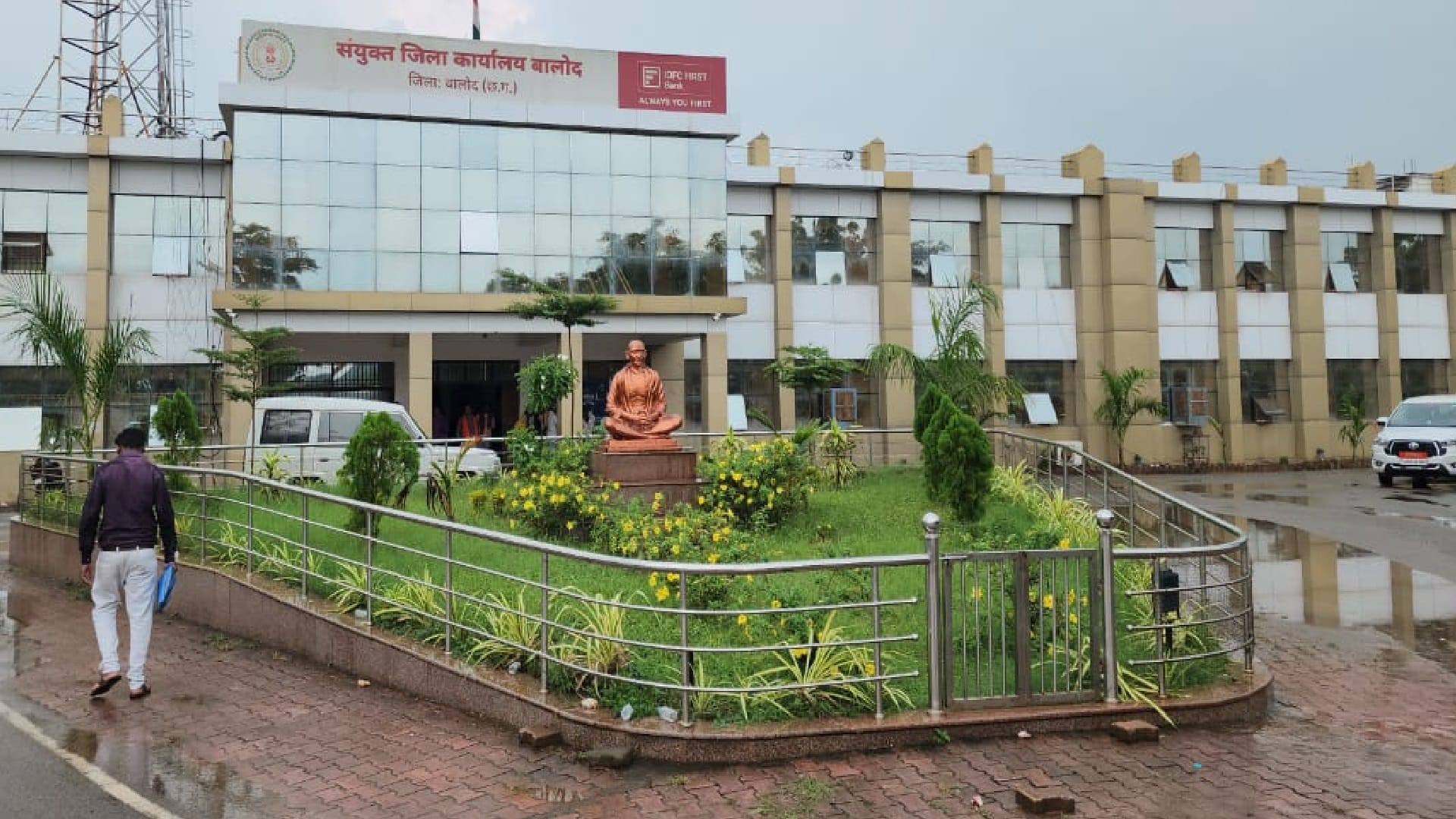 बालोद में संविदा कर्मचारी पर महतारी वंदन योजना का अवैध लाभ लेने का आरोप