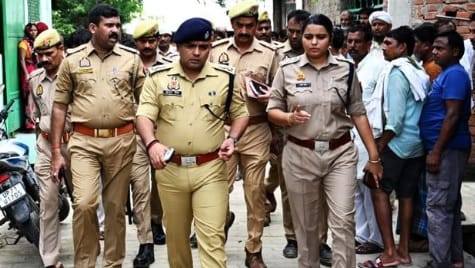Fatehpur Blast Body parts flew up to the roof one leg was not found houses shook within a radius of 500 meters