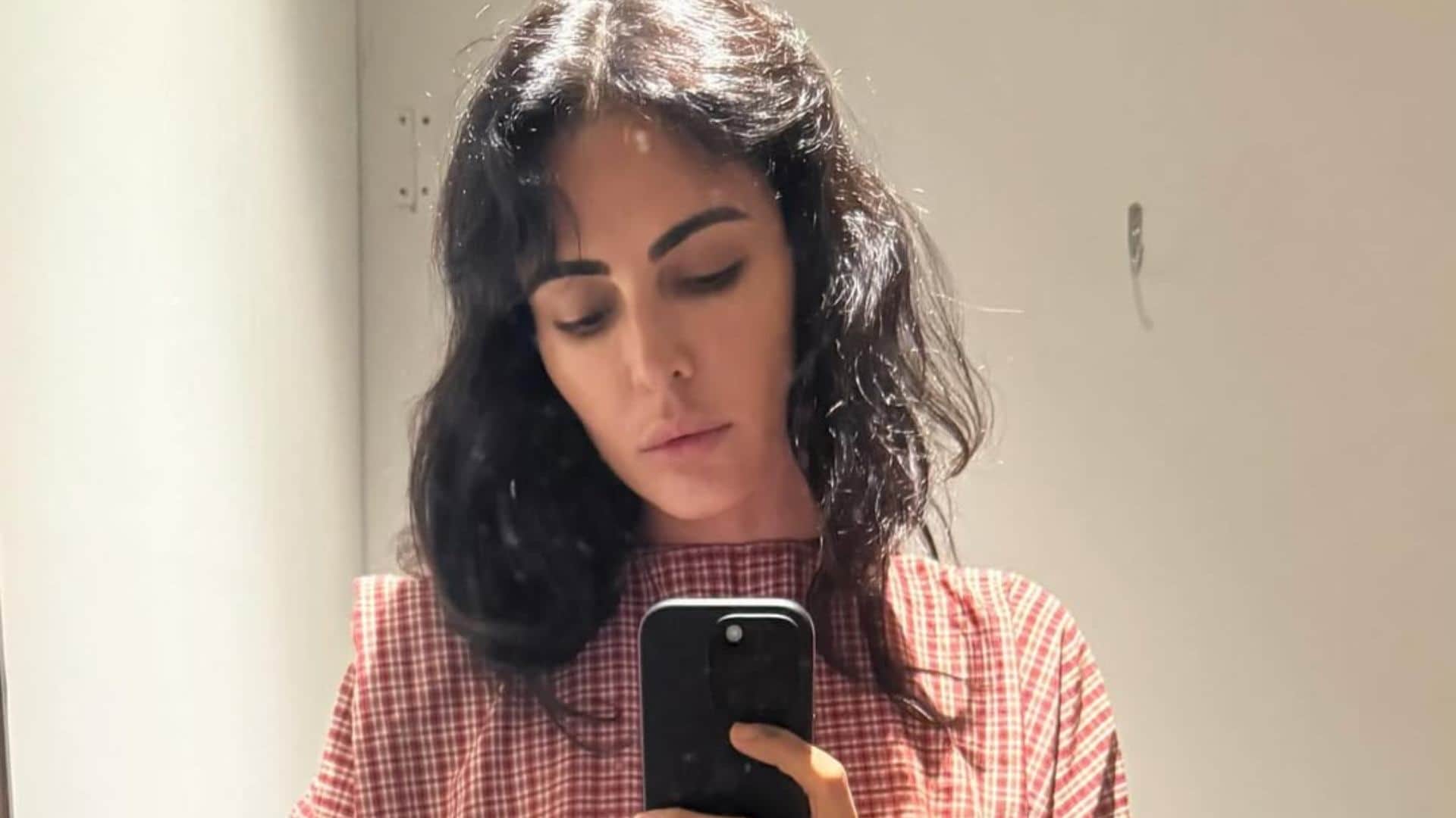 Mandana Karimi Admitted To Hospital Actress Shares Health Update on social media