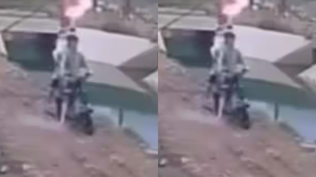 First grabbed the neck then sucked the blood the electric current took the life of the young man Video Viral