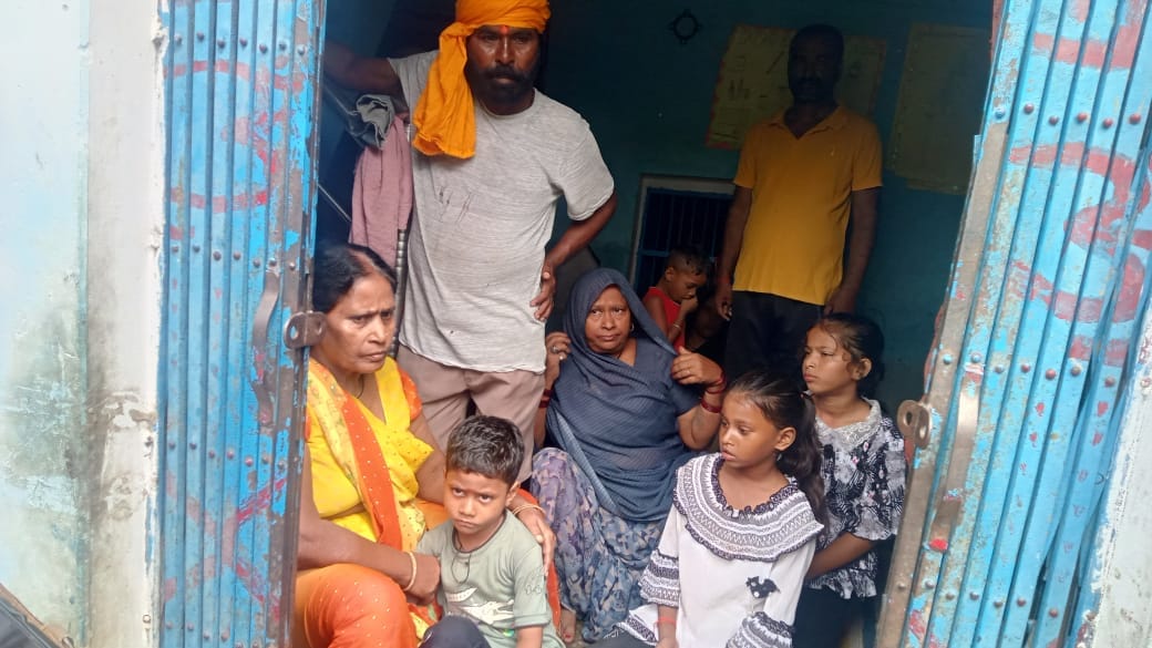 Balrampur: Mother and daughter die after being electrocuted in a hotel, son narrowly escapes