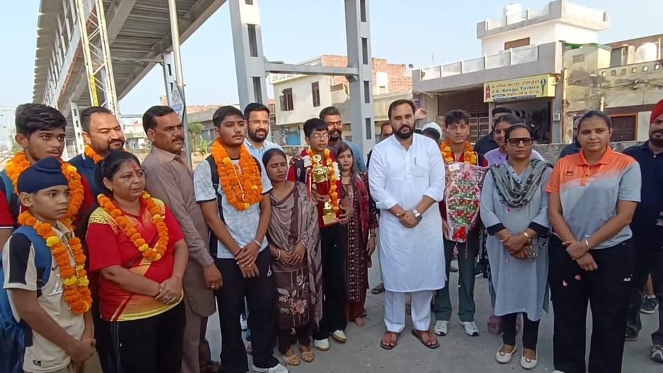 Players from Barnala created history won silver medal in National Table Tennis