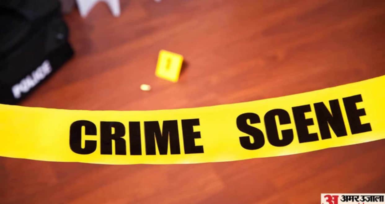 Elderly woman brutally murdered by slitting her throat with the intention of robbery