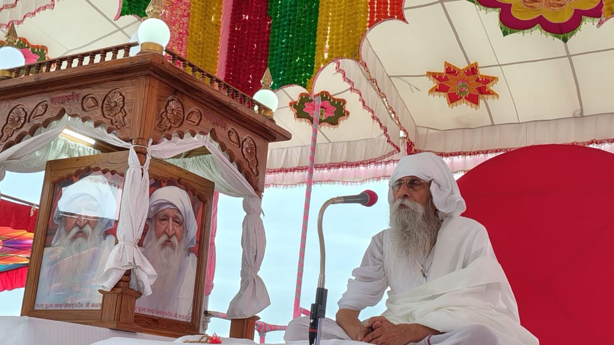 grand beginning of Dussehra festival in Kharghar, Umakant Maharaj gave a satsang message