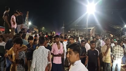 11 people drowned during Durga idol immersion in Uttang River in agra two bodies found