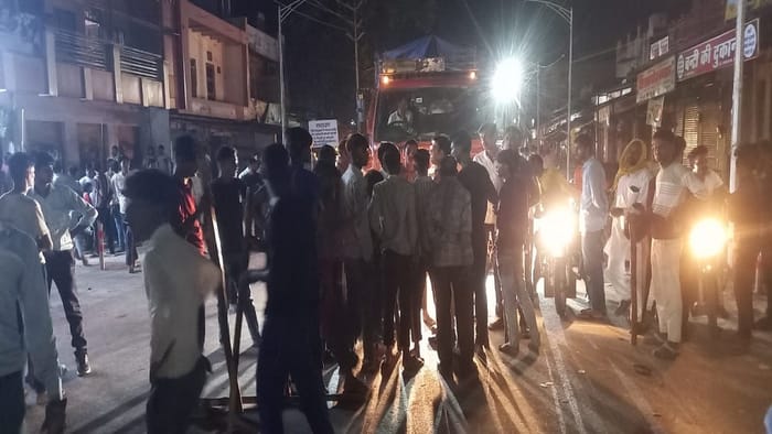 11 people drowned during Durga idol immersion in Uttang River in agra two bodies found