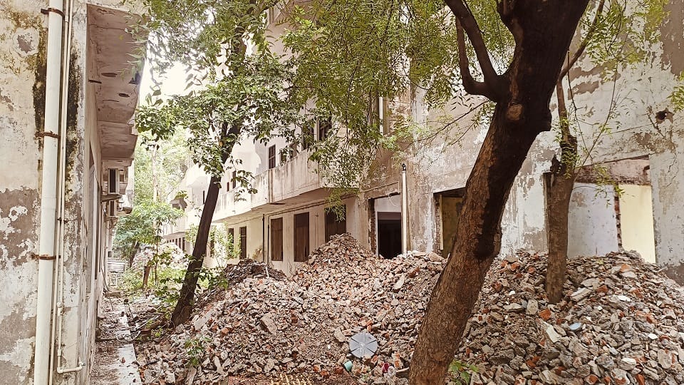 Metro Construction and Incomplete Hostel Pose Challenges for Dr. B.R. Ambedkar IAS-PCS Coaching in agra
