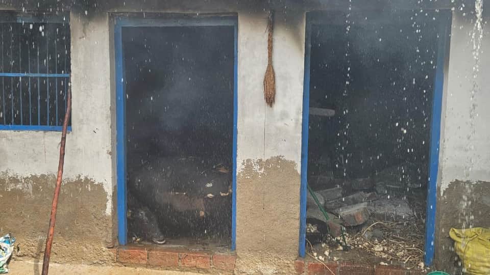Bahraich six deaths case Murder suicide and human sacrifice Sindoor and blood-soaked rice grains found bodies