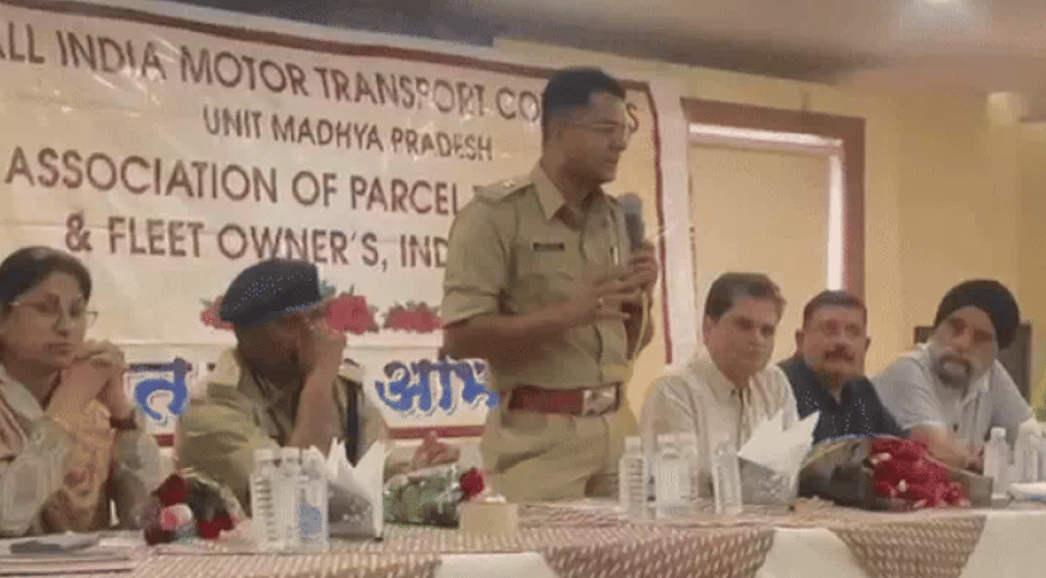 Indore news Transport association strike against no-entry rule for heavy vehicles