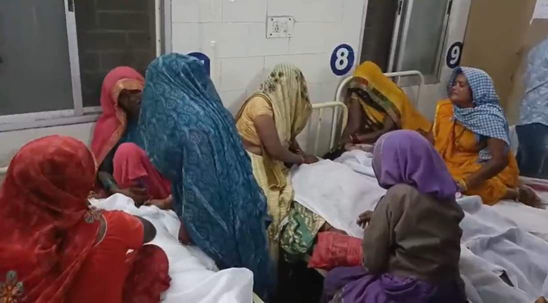 Khandwa accident: Due to people's insistence, the trolley diverted its route and overturned in a pond