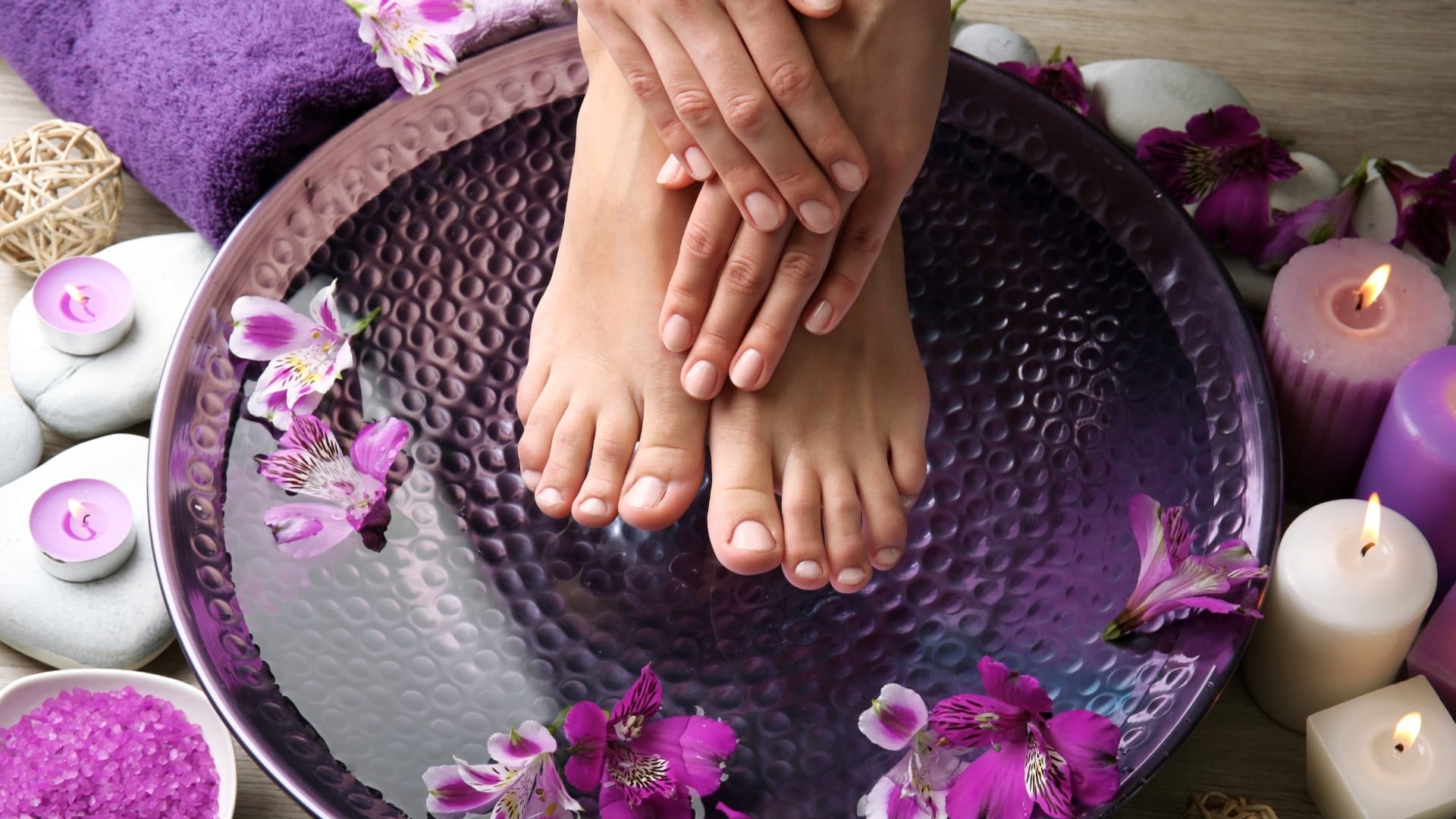 Karwa chauth 2025 Special Beauty Tips Try pedicure and manicure at home