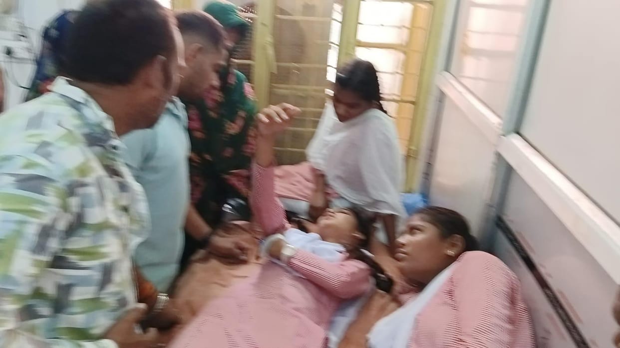 Lalitpur: A truck collided with a taxi full of schoolgirls on the highway, injuring ten.