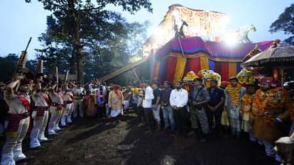 'बाहर रैनी' रस्म पूरी