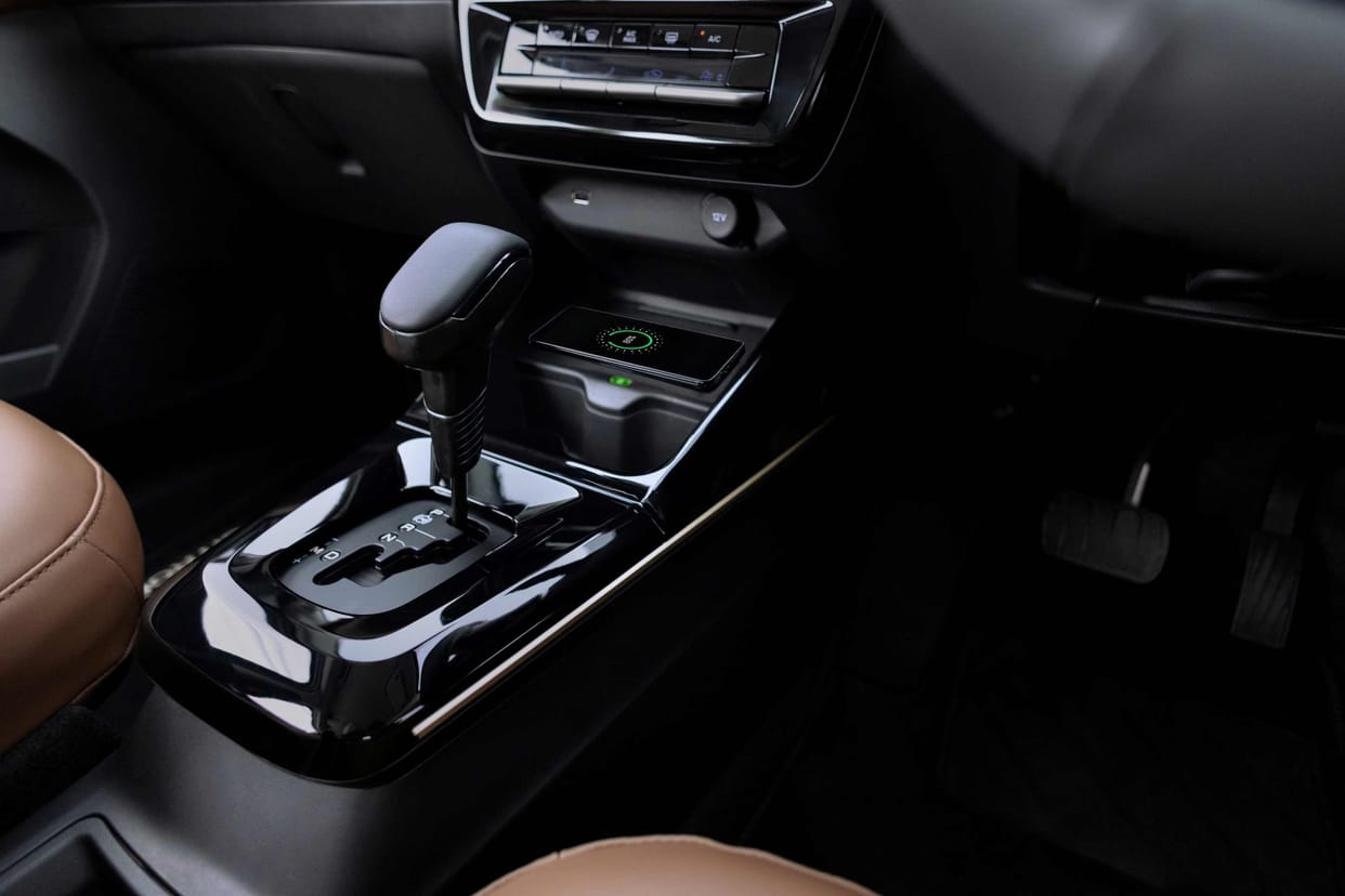 CVT vs AMT vs DSG Explained: Which Automatic Gearbox is Best for Your Driving Needs in 2026?