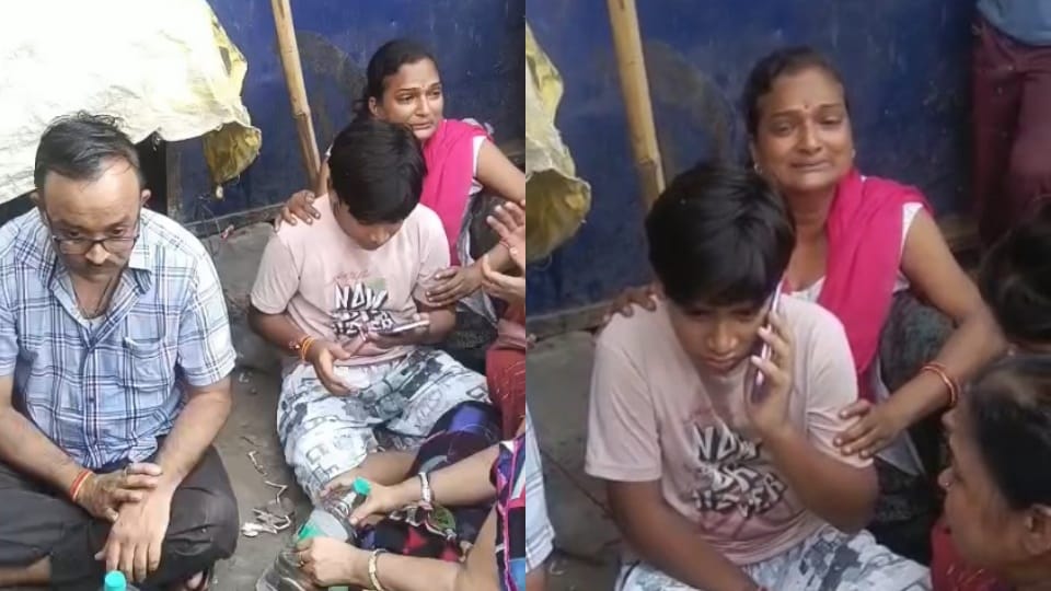 dumper hit mother and daughter in Shahjahanpur killing both