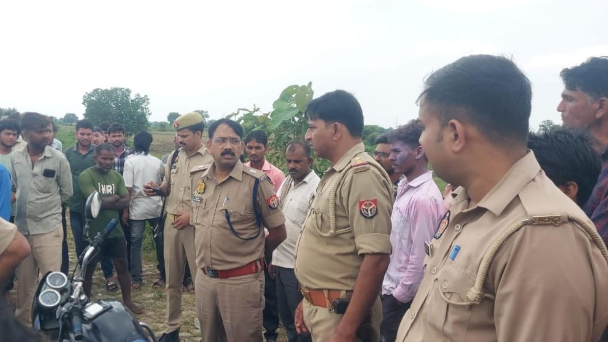 Lalitpur: Youth drowns in pond during idol immersion, divers engaged in search