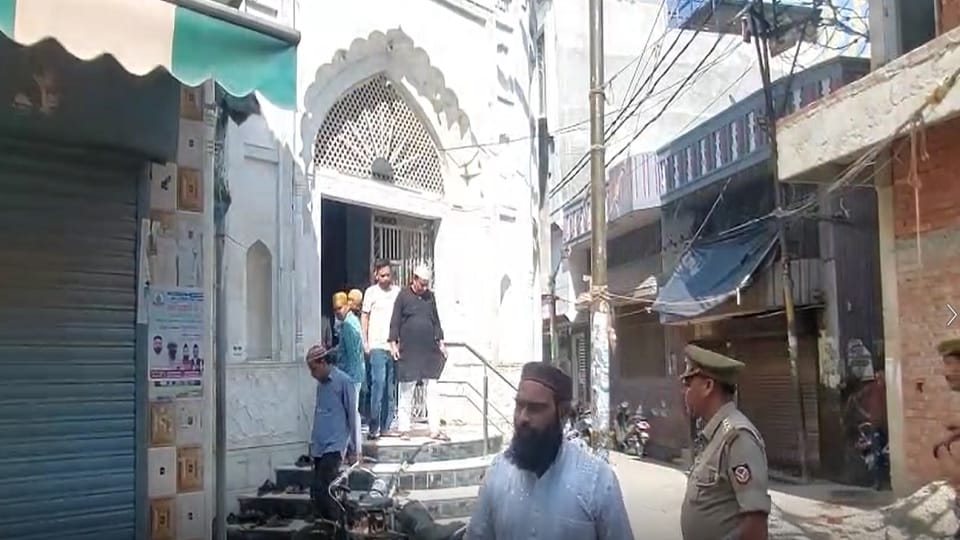 Bareilly Protest Live Updates Internet Suspended High Alert in UP News in Hindi