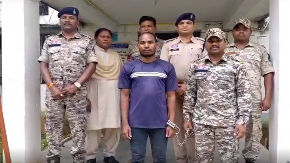 Police nab accused minor victim eight months pregnant in Kondagaon