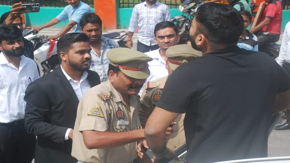Meerut: Hotel Harmony owner's son hits lawyer with car, punches and kicks him in front of police