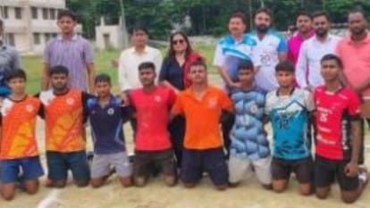 Sports News Wrestling Anshu from Varanasi defeated Prince from Ghazipur with Dhobi Pat move