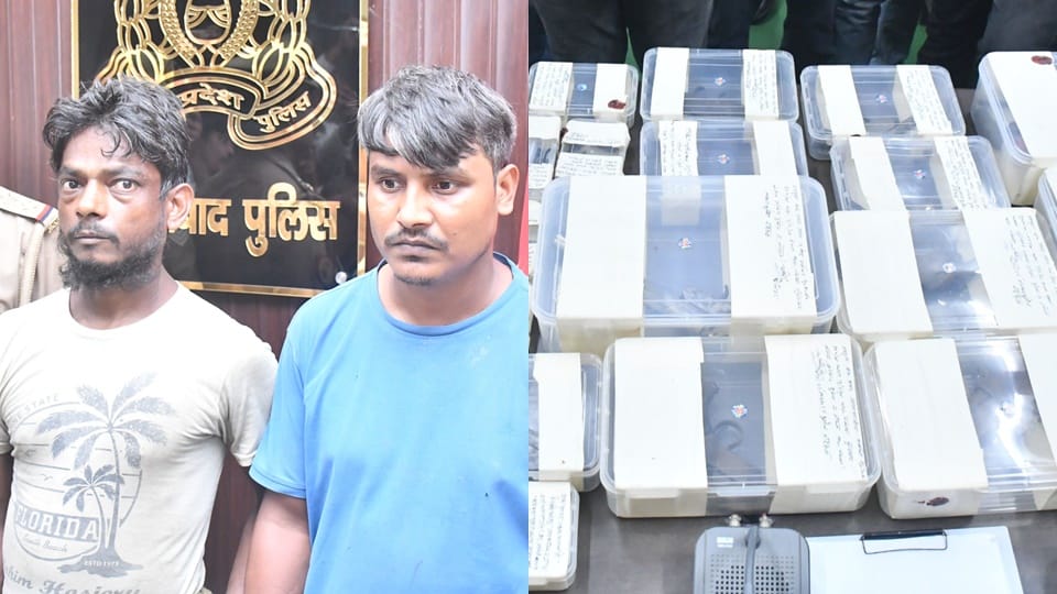 UP: Pistol for ten thousand rupees, orders started coming in Panchayat elections, two arrested