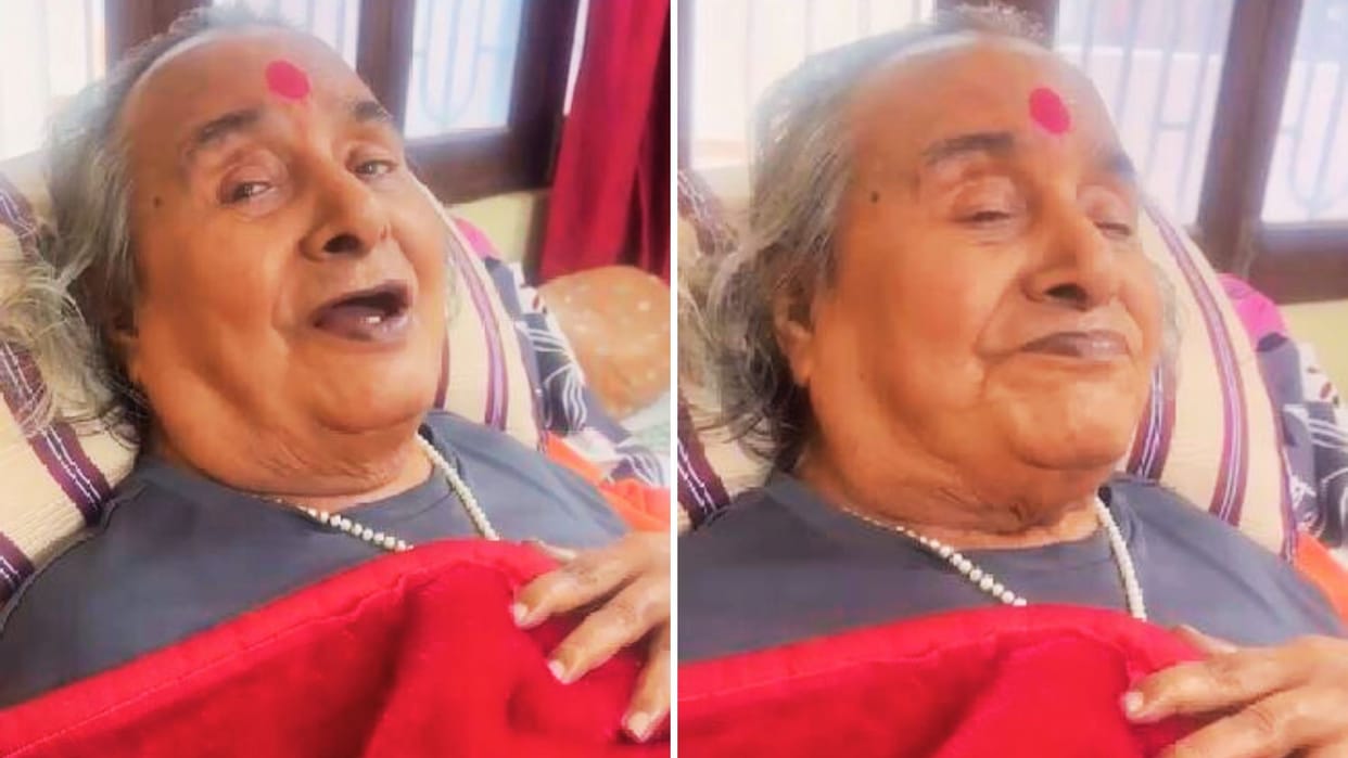 Chhannulal mishra was on bed health remained good ghats of Kashi narrated Hori played in crematorium