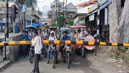 रेलवे क्राॅसिंग संख्या 307 बिजली कॉटन मिल चौराहा, जहां से हर रोज गुजरते हैं 1,48,383 वाहन