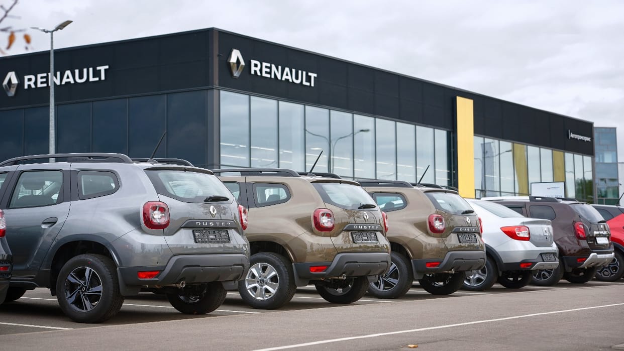 French carmaker Renault is preparing to reduce costs, 3000 positions may be cut