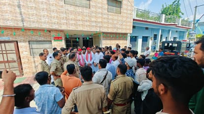 many SP leaders under house arrest in Bareilly