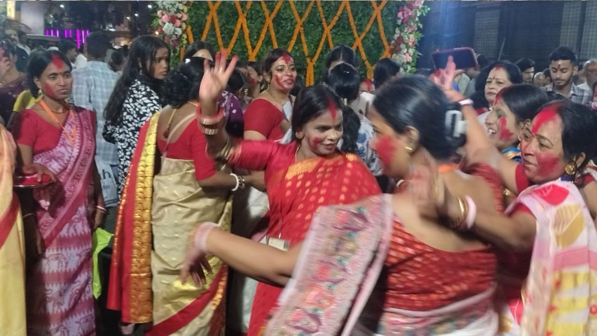 Maa Durga immersed after performing Sindoor Khela ritual Amid tight security in varanasi