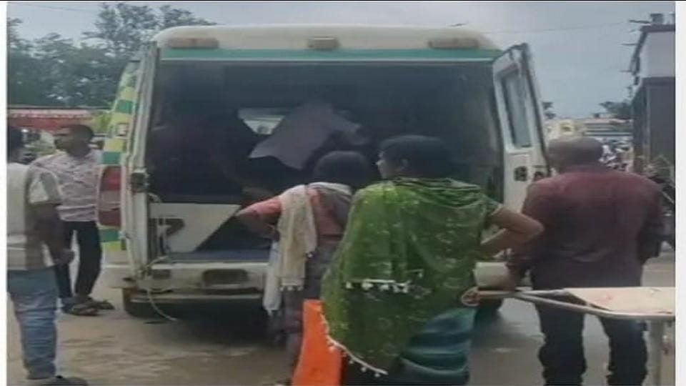 Two bikes collided head-on three people were seriously injured in the accident in Surajpur