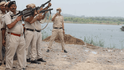 Delhi Police conducts anti-riot mock drill in North-East district ahead of festivals