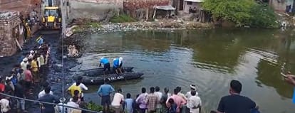तालाब में की जा रही युवक की तलाश