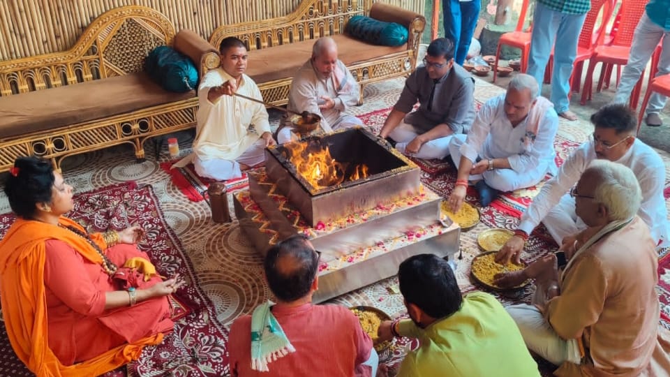 Pooja Shakun reached Juna Akhara in Haridwar after murder of Abhishek Gupta