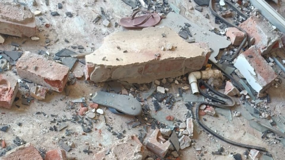 Fire erupted explosion plume of smoke was seen incident was captured on CCTV cameras Farrukhabad blast story